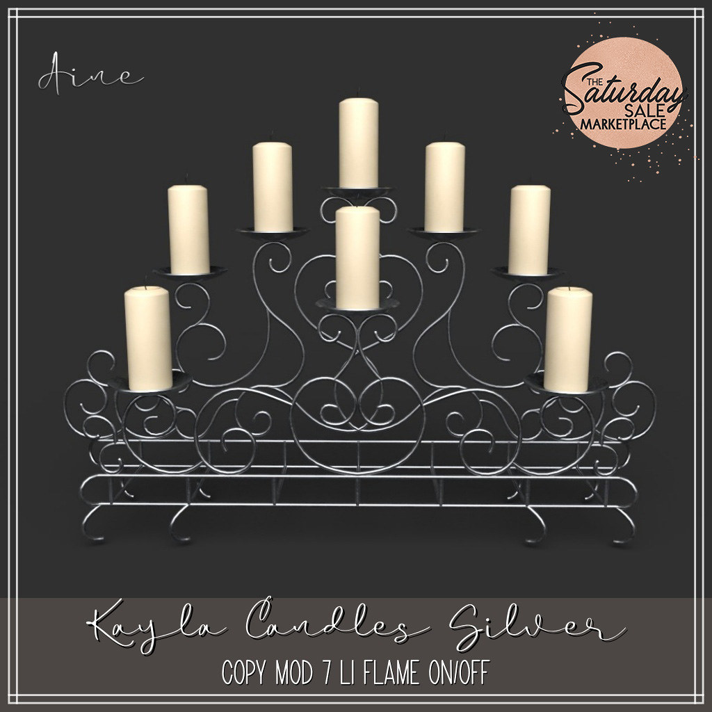 Aine – Candles & Moon Mirror